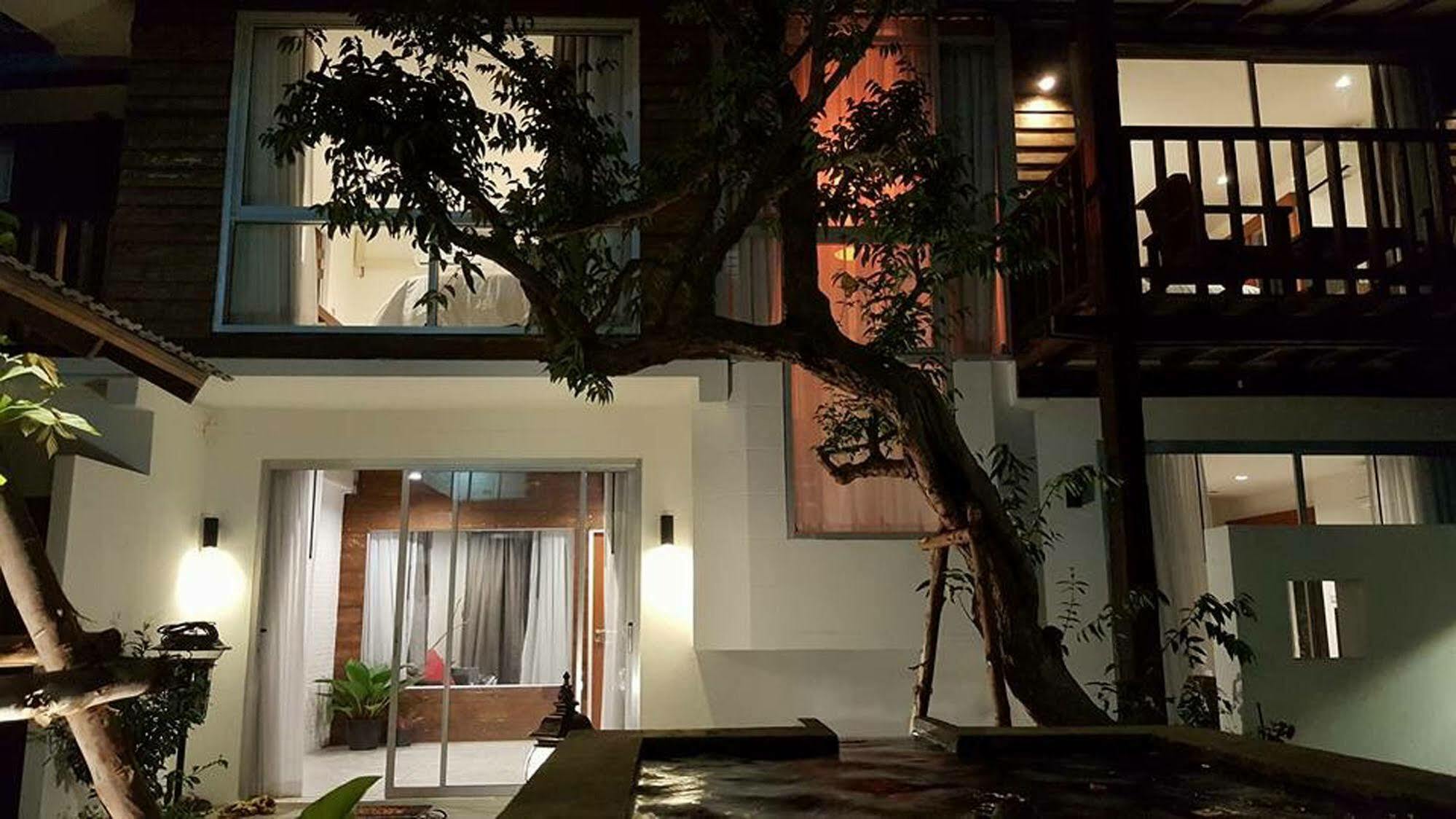 The Home Chiangmai Luxury Guesthouse Chiang Mai Exteriör bild
